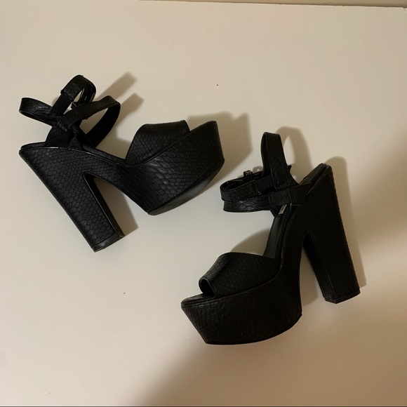 Steve Madden Shoes - Steve Madden Women's Platform Heels